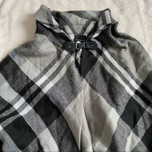 NWOT one-size wrap